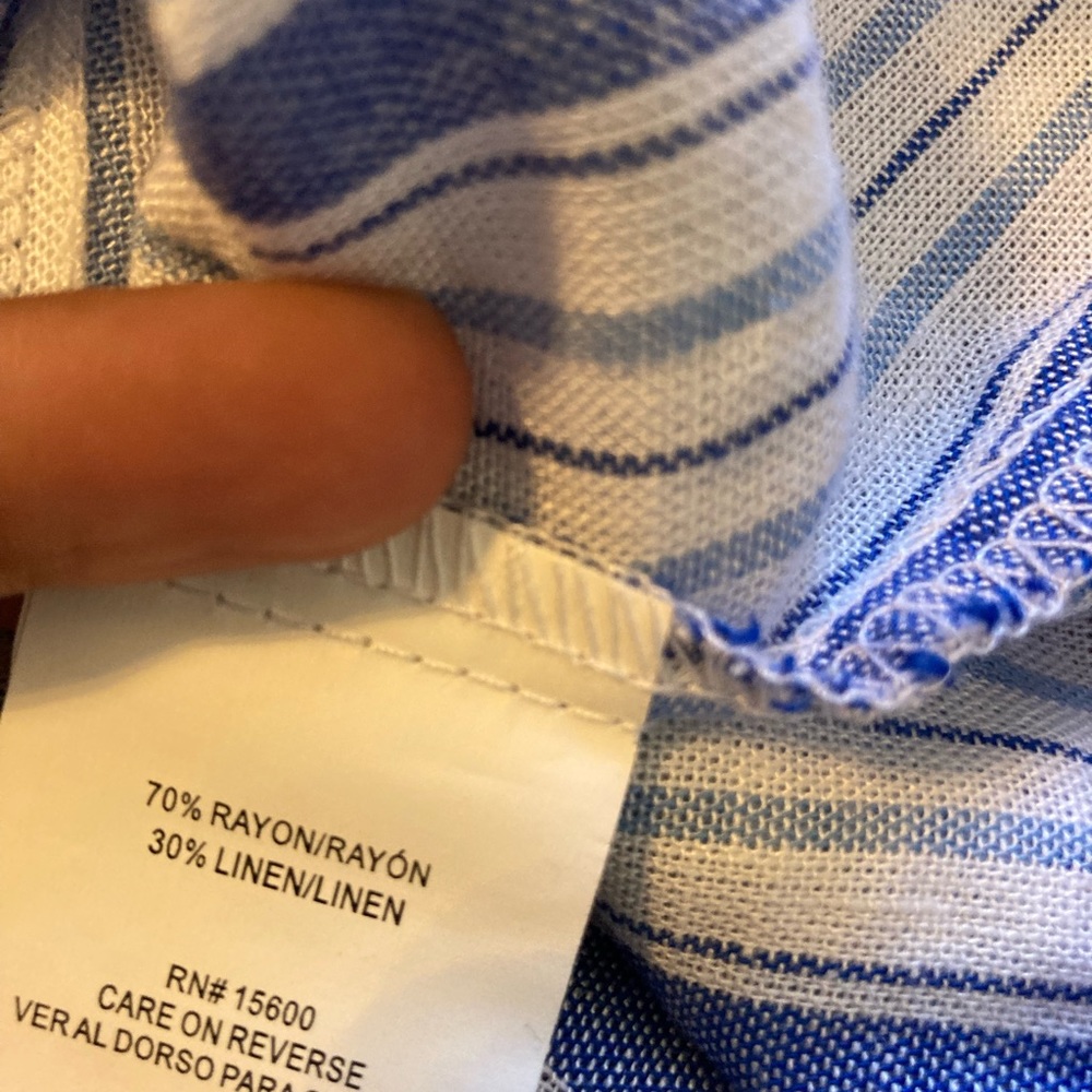 Rewind Linen V Neck Button Down Blouse - Picture 6 of 6